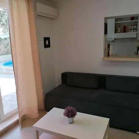 Apartamento Karlo *
